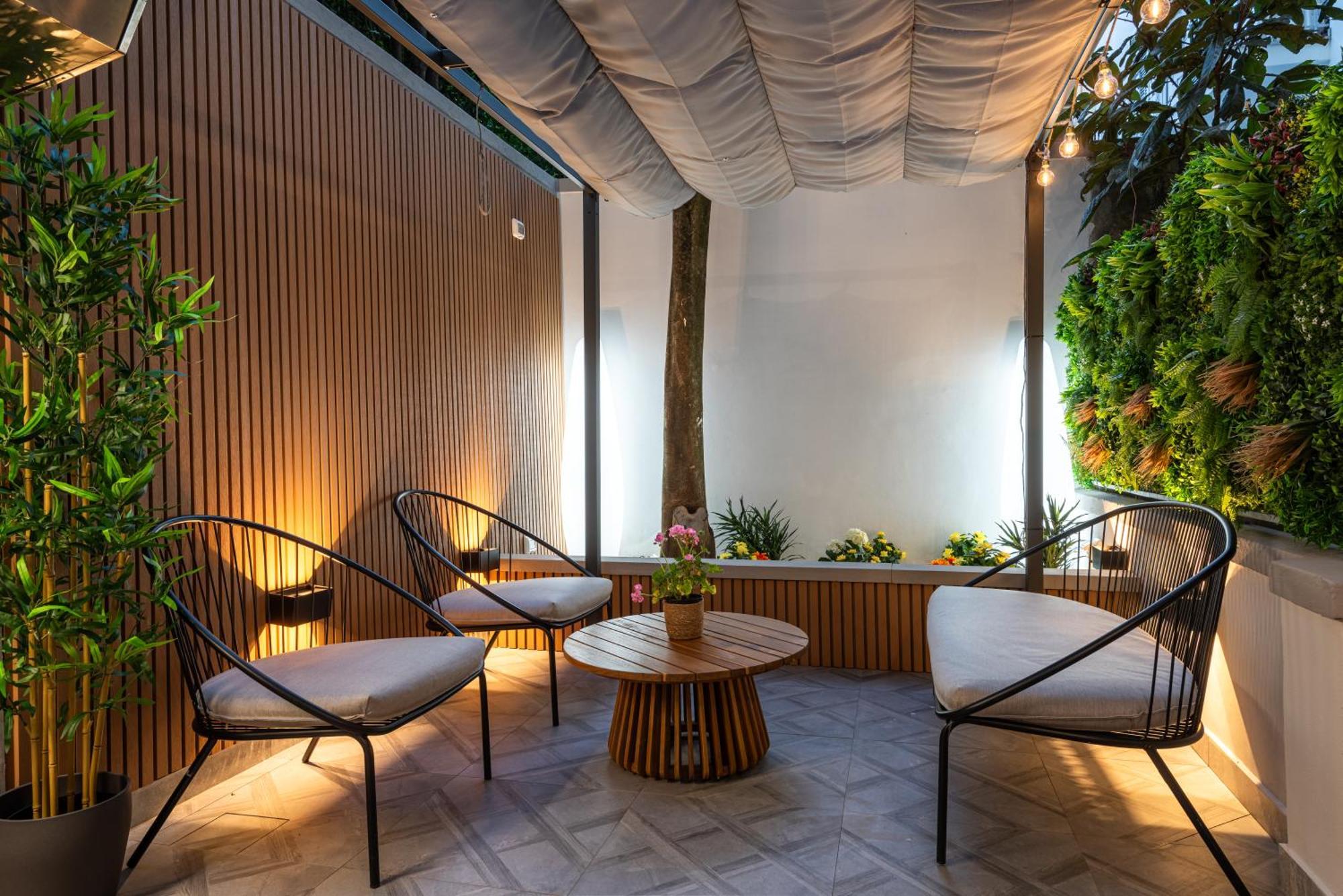 Apartment Elegante Con Giardino Privato, Jacuzzi Nel Cuore Di Florenz